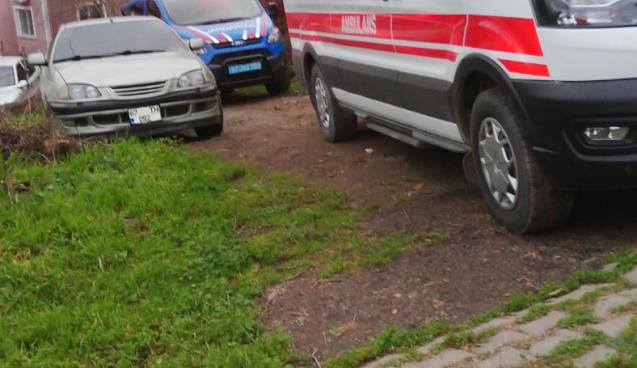 Köyde cesed bulundu...