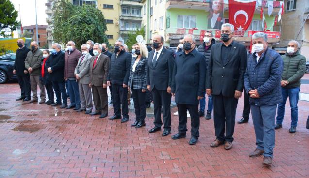 Demirtaş 10 Kasım törenlerinde.