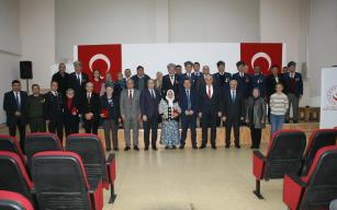Devrekli Kıbrıs Gazileri madalya töreninde bir arayageldiler