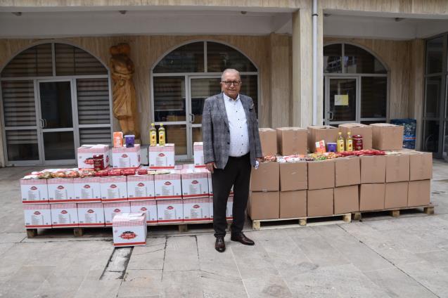 KDZ. EREĞLİ BELEDİYESİ, GIDA YARDIMINDA BULUNUYOR
