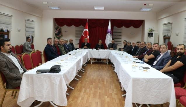 Başkan Köse muhtarlarla buluştu