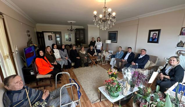 Bozkurt şehit annelerini ziyaret etti