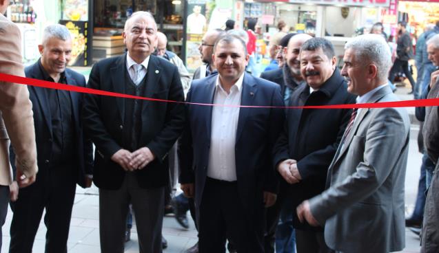 Emekli madencilerden resim sergisi