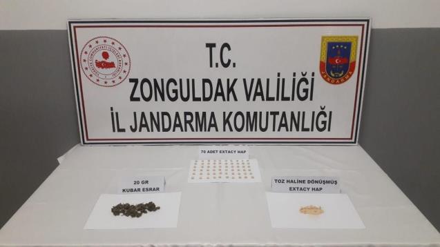 Jandarmadan uyuşturucu operasyonları: 2 gözaltı
