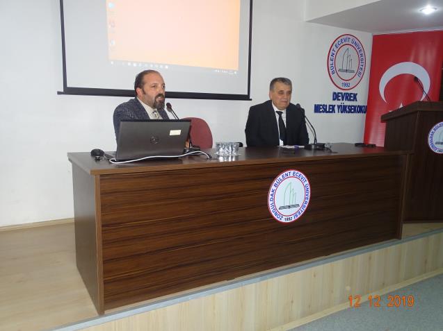 İşadamı Çanakçı öğrenciler ile bir araya geldi