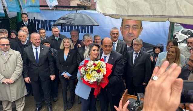 Demirtaş’tan çoşkulu açılış