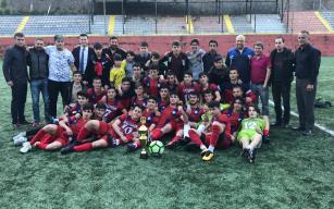 Balı Spor U-19 takımı şampiyon oldu.