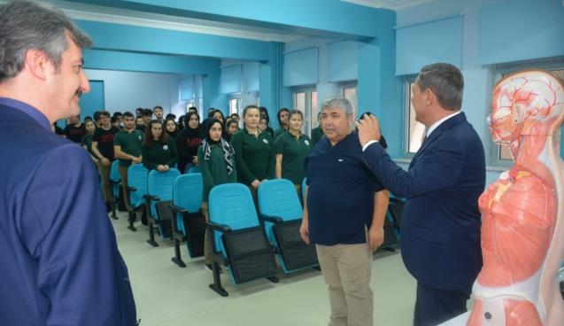 Sağlık meslek lisesi öğrencileri ile buluştu…