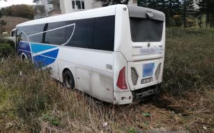 Yolcu otobüsü kaza yaptı