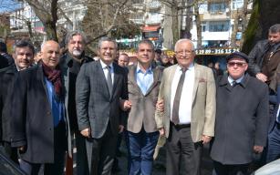 "Bu seçimi alnımızın teriyle kazanmasını biliriz"