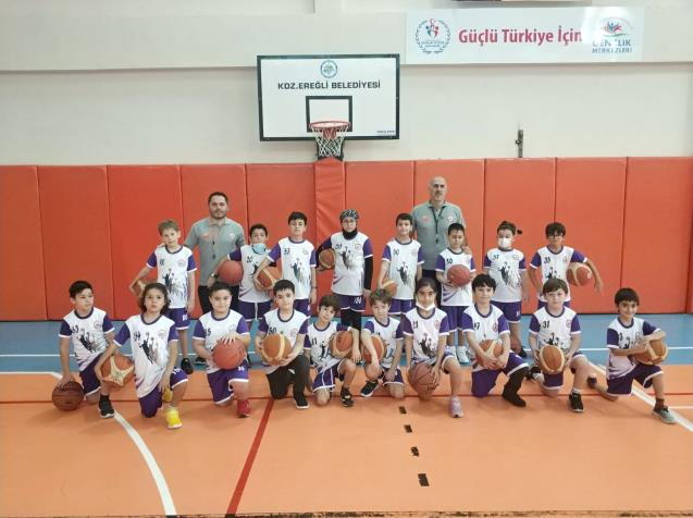 KDZ. EREĞLİ BELEDİYESPOR BASKETBOL OKULUNA İLGİ BÜYÜK