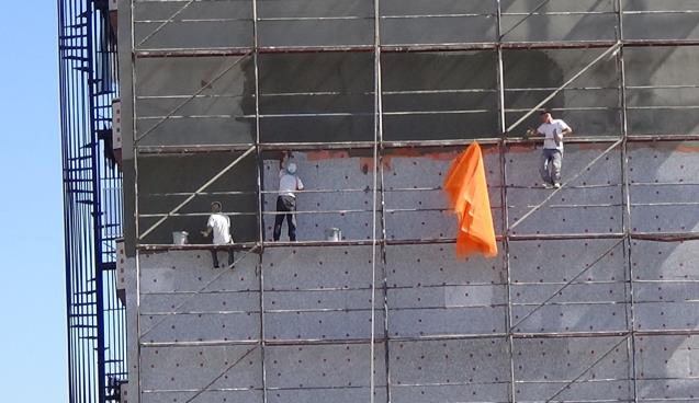 İşçilerin ölümle dansı!...