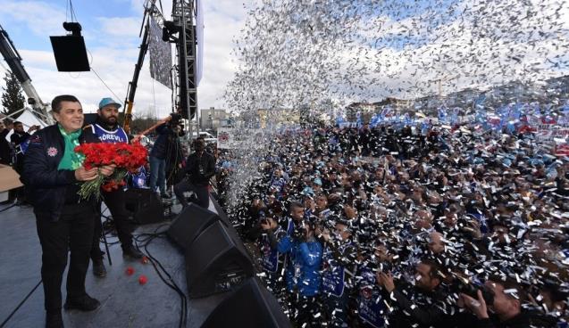 Bu şölen yalnızca işçilerinin toplu sözleşmesi için değildir