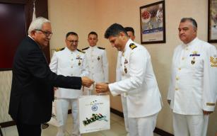 TCG Sancaktar gemisinden ziyaret