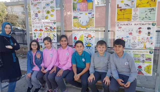 'Durakta Matematik' projesi için asılan afişler dikkat çekti