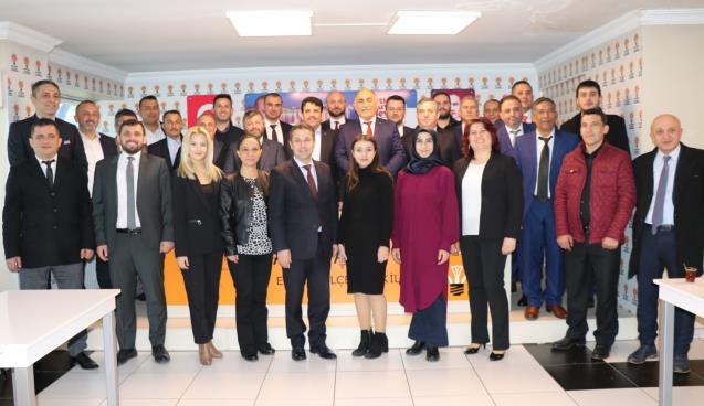 AK Parti Meclis Üyesi adayları tek yumruk…