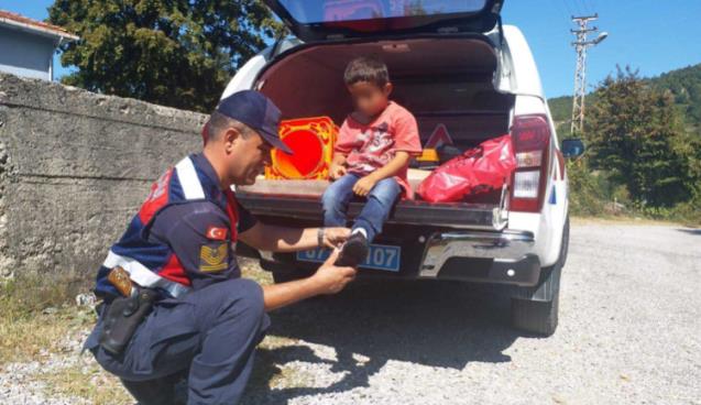 Jandarmadan yürek ısıtan davranış