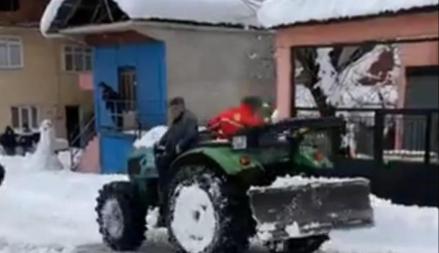 Yolları Açtı 