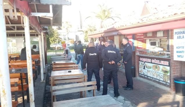 ZABITA ÇAY OCAKLARINI DENETLEDİ, MASA SANDALYELER KALDIRILDI