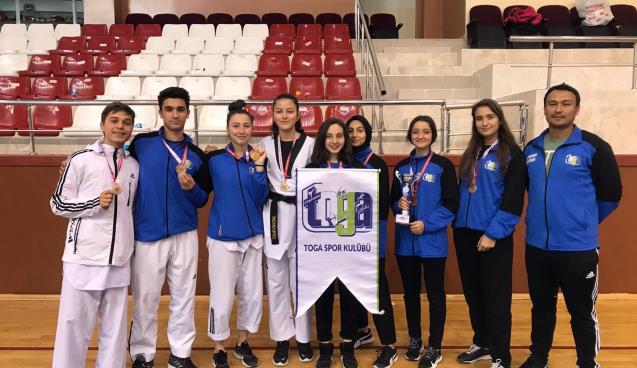 Toga Spor Kulübü ilçeye kupalarla döndü