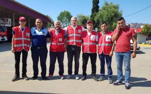 Kızılay’dan selde zarar gören ailelere yardım
