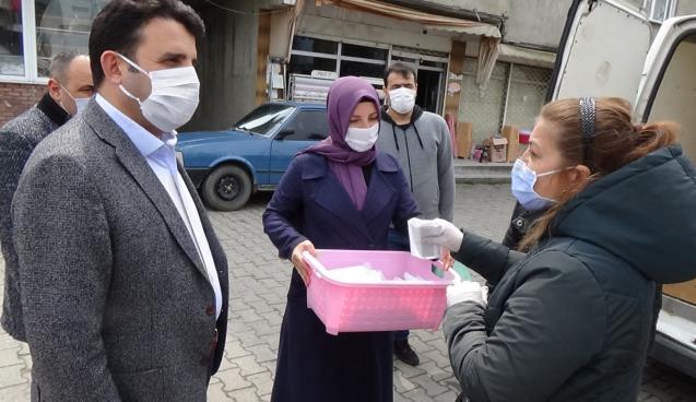 MASKE VERDİ MORAL DAĞITTI