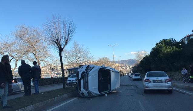 Refüje çıktı, direği yıktı...