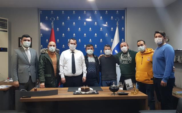 Partililerden Başkana Doğum Günü Süprizi