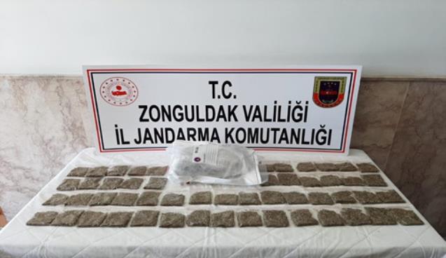 Cinayet şüphelilerinin suç dosyası kabarık...