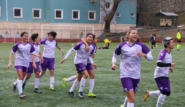 Kızlar 3 Puanı 3 golle aldı