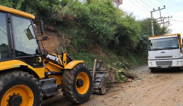 kuvvetli yağış sonrası hasar tespit çalışmaları sürüyor