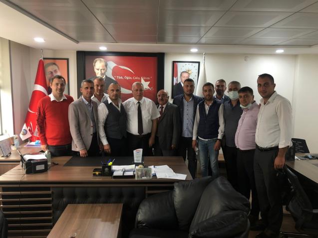 Servisciler esnaf kefalete gitti.