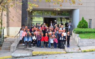 Minik Erdemirliler anne ve babalarının iş yerini gezdi