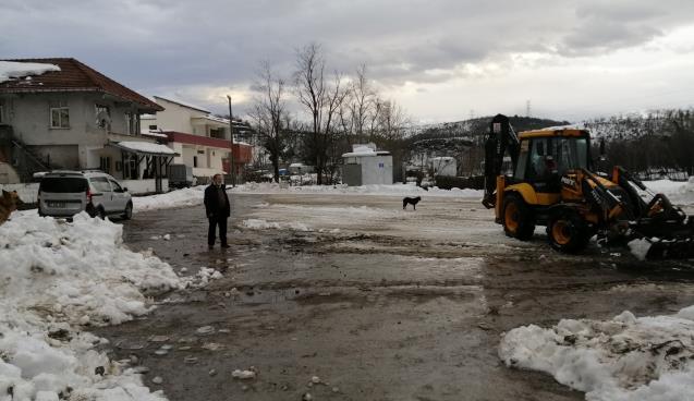 Pazar yeri Temizlendi 