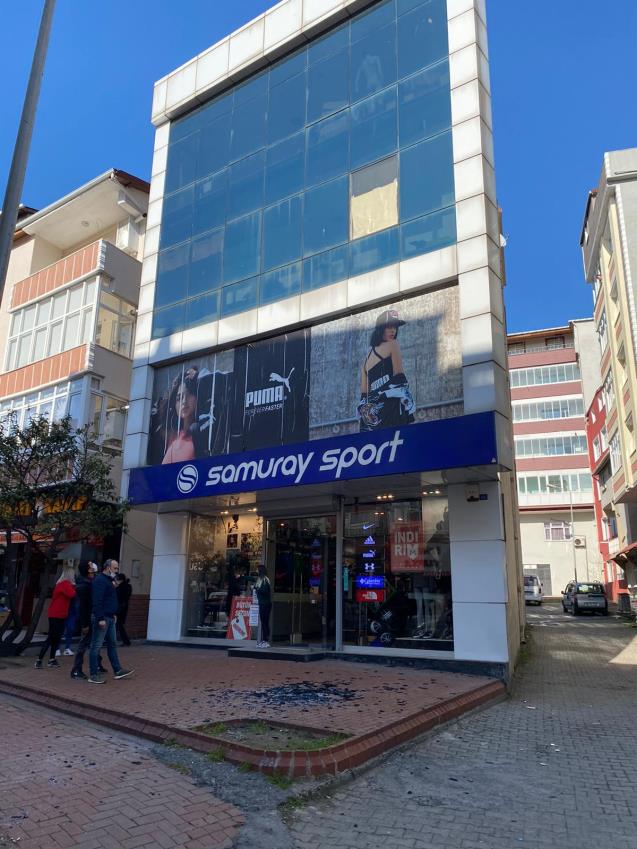 Son Anda Kurtuldu