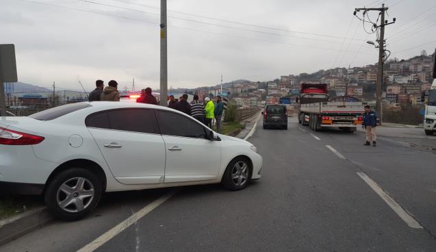 Zonguldak Ereğli İlçesi'nde otomobil kazası 