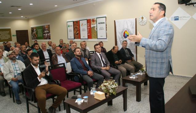 Devrek’te çiftçilere yönelik seminer düzenlendi