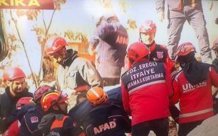 Kdz.Ereğli Belediyesi İtfaiye Müdürlüğü ekipleri deprem 