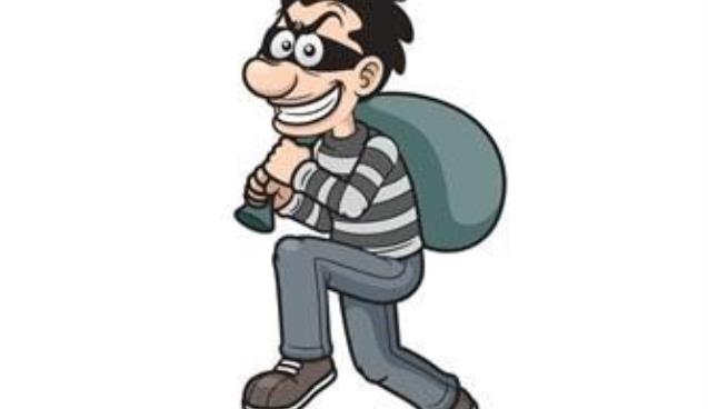 Evini havalandırmak istedi.. Fındığından oldu..