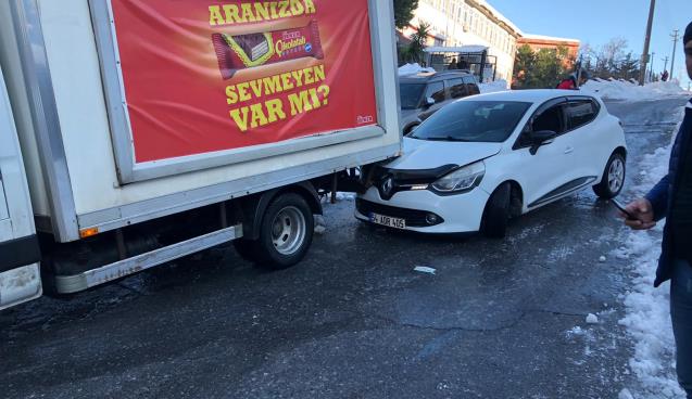 Direksiyon hakimiyetini kaybetti.