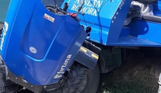 Kamyon tarım aracı ile çarpıştı