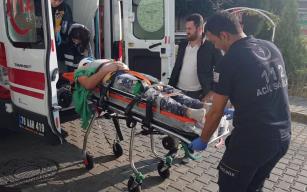 İskelede dengesini kaybeden işçi düşerek yaralandı