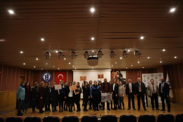 ‘Kadına Yönelik Şiddetle Mücadele’ eğitim semineri verildi