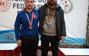 Zonguldaklı güreşçi şampiyona bileti aldı