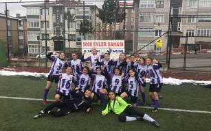 EREĞLİ BELEDİYESPOR’UN  YILDIZ KIZLARI GRUP ŞAMPİYONU