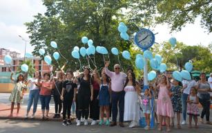 INTERACT KULÜBÜ GENÇLERİNDEN EREĞLİ’YE MEYDAN SAATİ