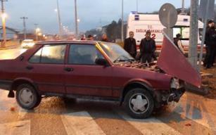 Karabük'te iki otomobil çarpıştı: 4 yaralı