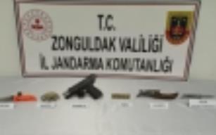 Zonguldak'ın Alaplı ilçesinde üzerinden ruhsatsız tabanca