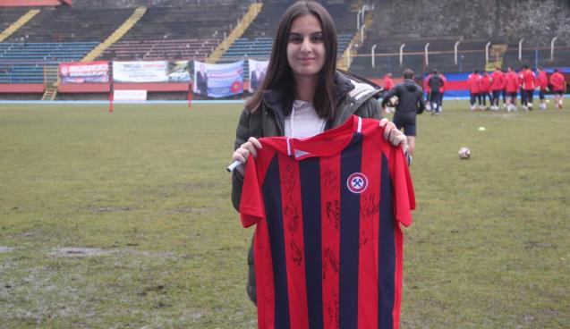 Genç kız takımını tuttuğu Zonguldak Kömürspor için
