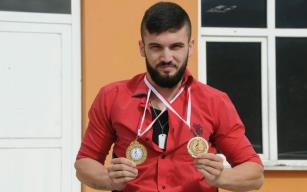 Engelli güreşçi antrenör oldu